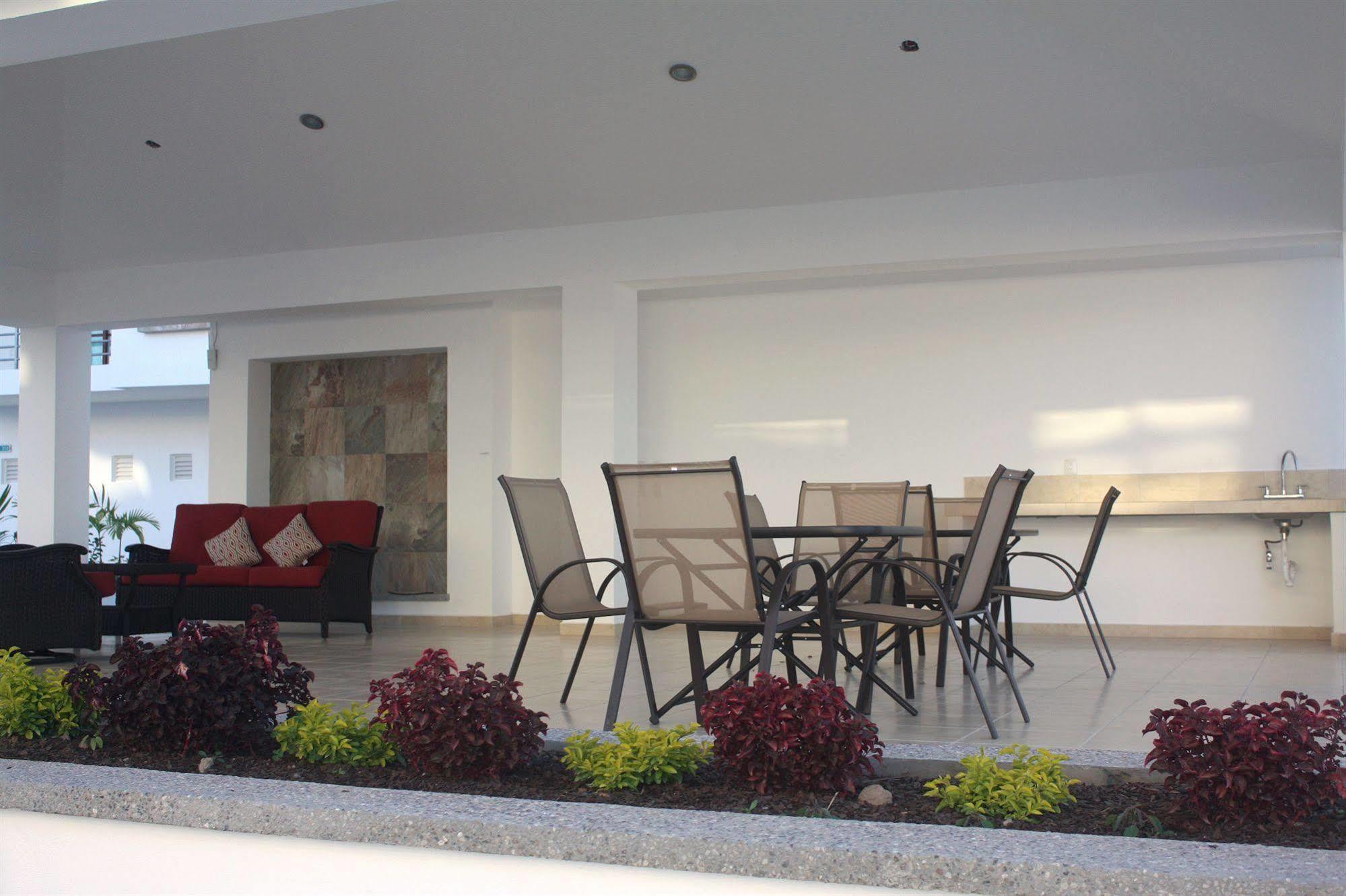 Marena Suites & Apartments Mazatlán Kültér fotó
